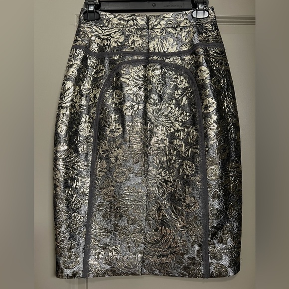 Monique Lhuillier Silver & Gold Brocade Floral Pencil Skirt Size 2 - Picture 2 of 12